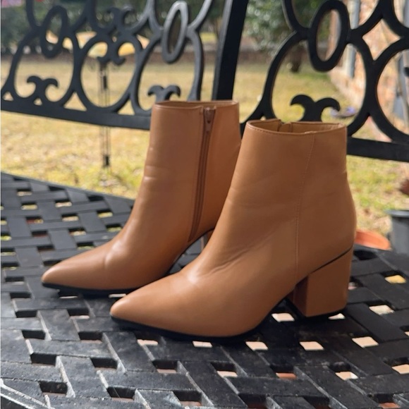 ShuShop VILMA Tan Booties—Size 7 - Picture 10 of 12